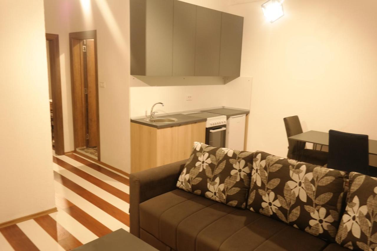 Villa Family Куманово Екстериор снимка