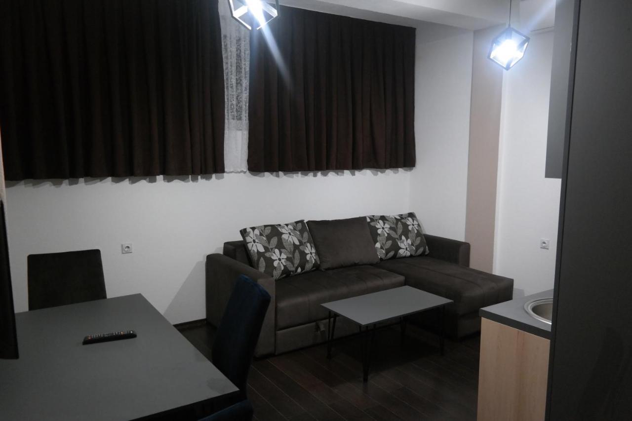 Villa Family Куманово Екстериор снимка